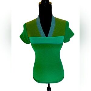 e’ko’logic Green Short Sleeve Sweater